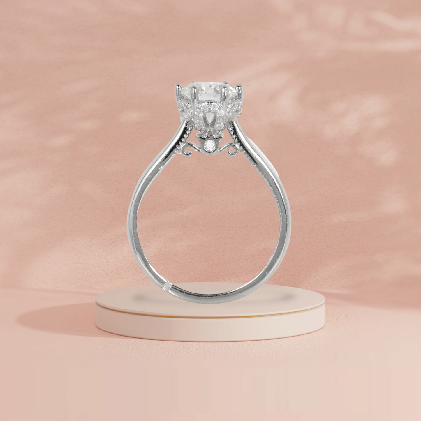 Elegant 925 Silver Victorian Adjustable Ring with Sparkling cubic zircon