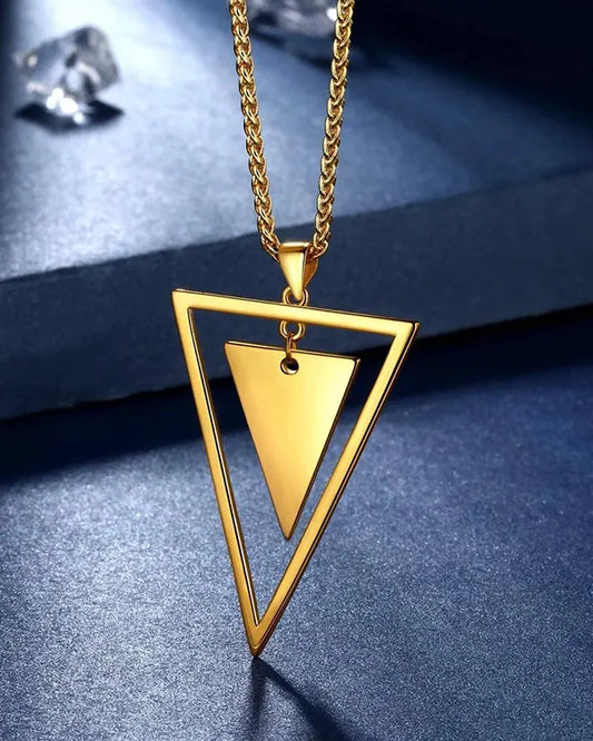 TRIANGLE NAME ENGRAVED CHAIN PENDANT