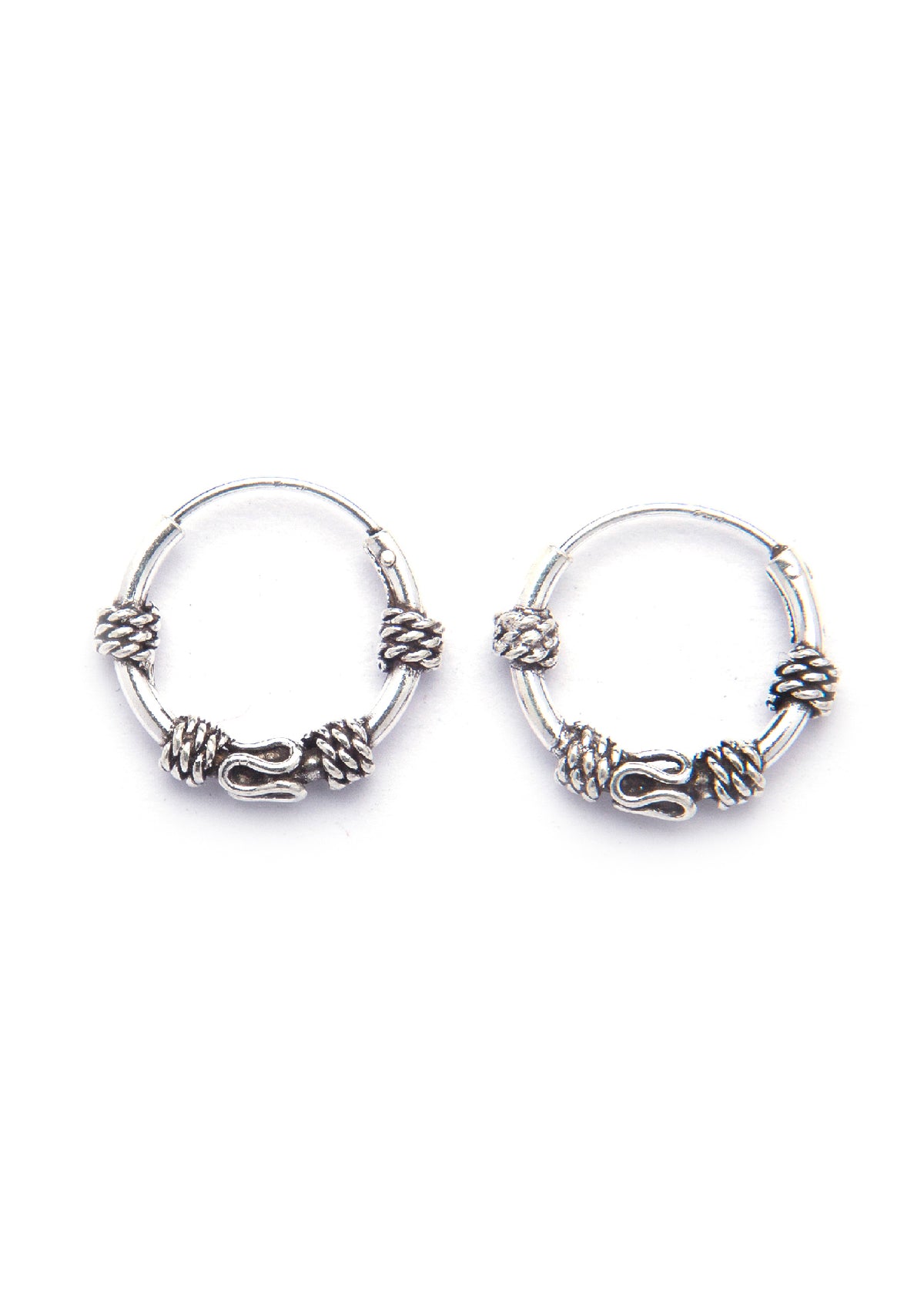 OXIDIZED SILVER HOOPS