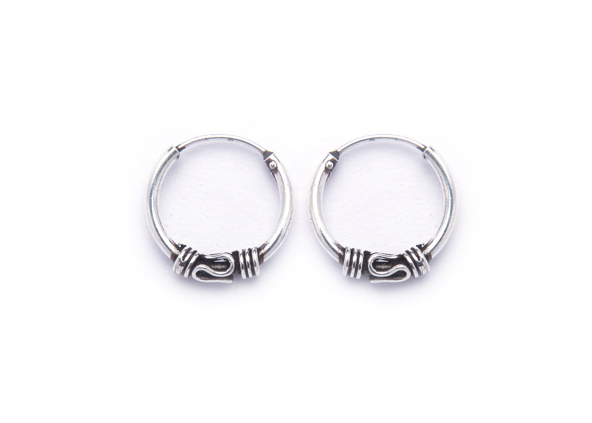 OXIDIZED SILVER HOOPS