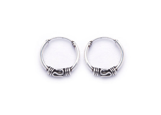 OXIDIZED SILVER HOOPS