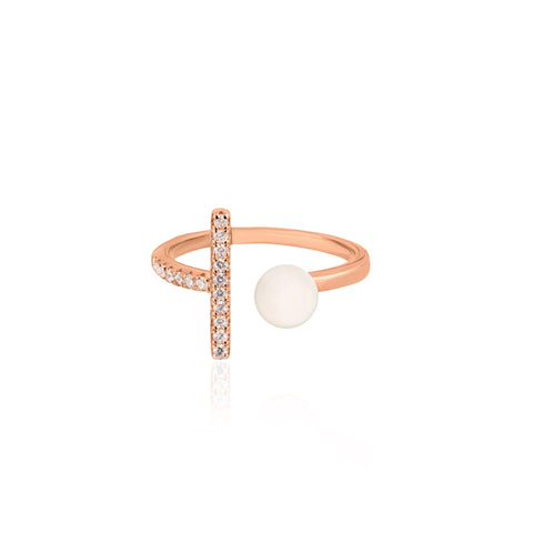 Rose Gold Pearl Ring