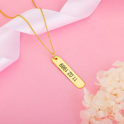 NAME ENGRAVED DOUBLE SIDE CHARMING PENDANT CHAIN