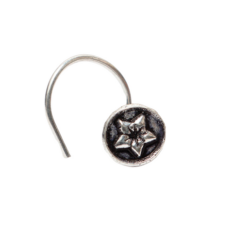 OXIDIZED STAR SILVER WIRE NOSE STUD