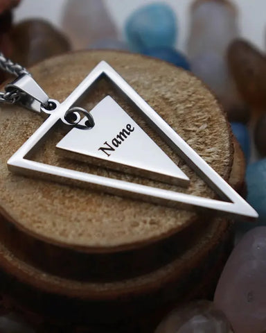 TRIANGLE NAME ENGRAVED CHAIN PENDANT